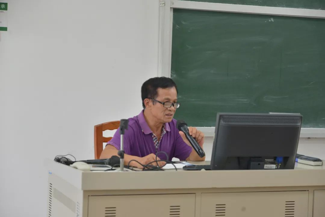 潘甫成老师讲话