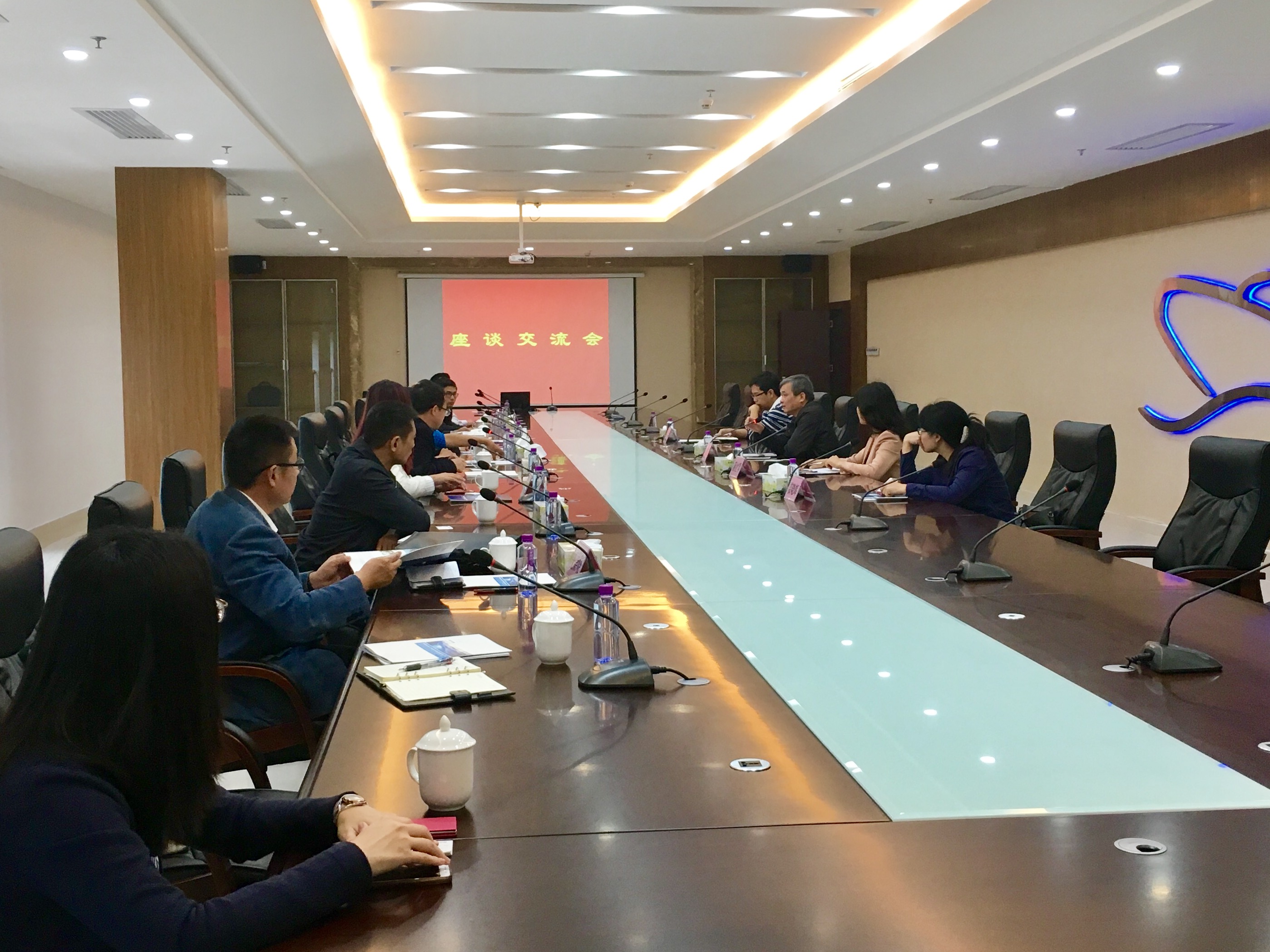 太阳网集团tcy8722赴国家船舶及海洋工程装备材料质量监督检验中心考察交流