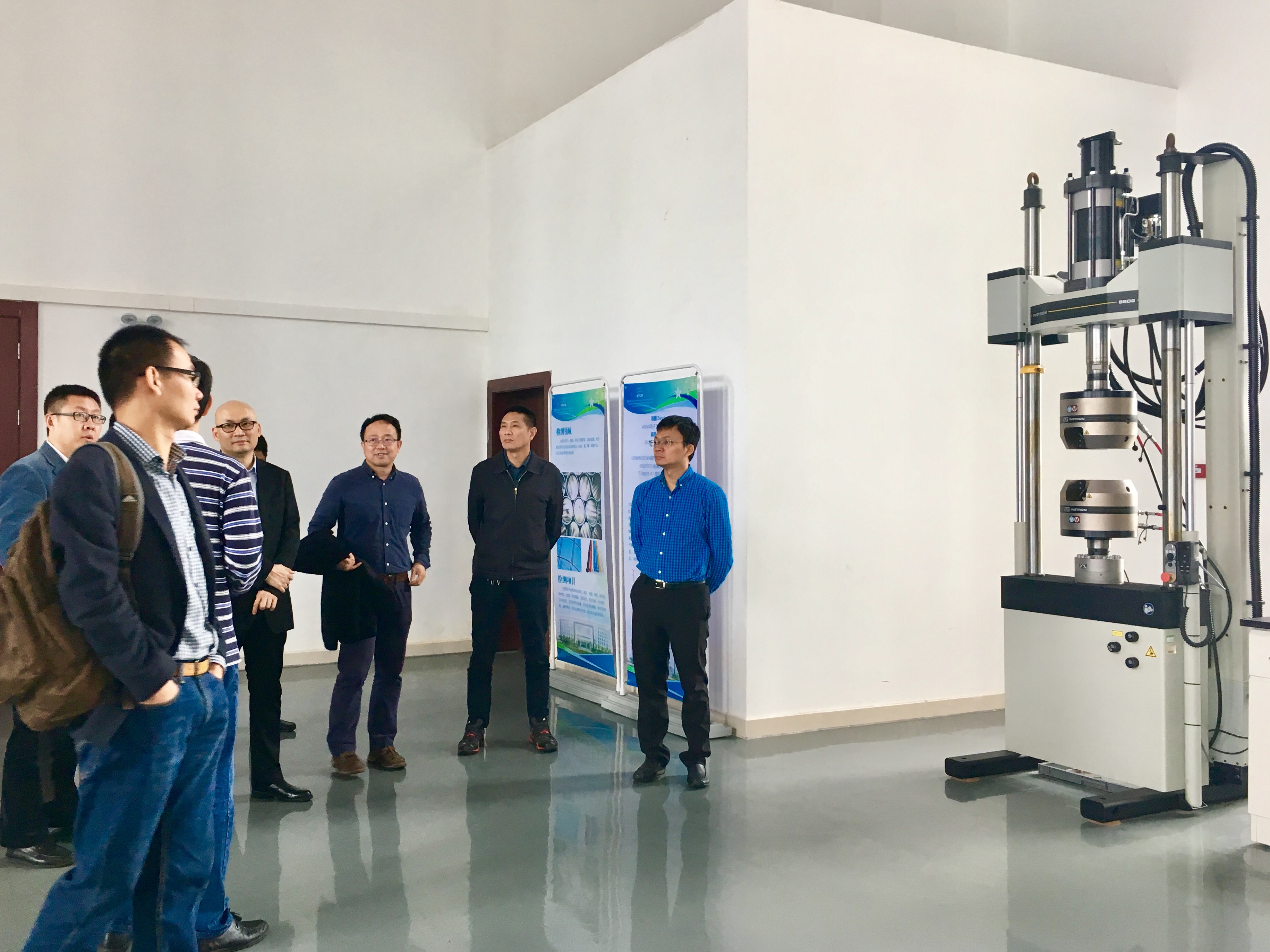 太阳网集团tcy8722赴国家船舶及海洋工程装备材料质量监督检验中心考察交流