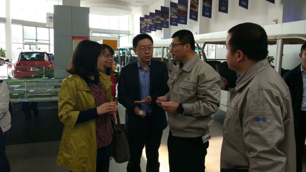 强化校企合作 加强校企科研人才交流