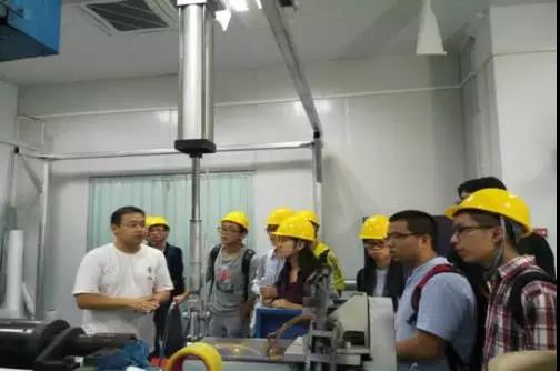 我院师生赴广东新材料产业基地开展实践学习活动